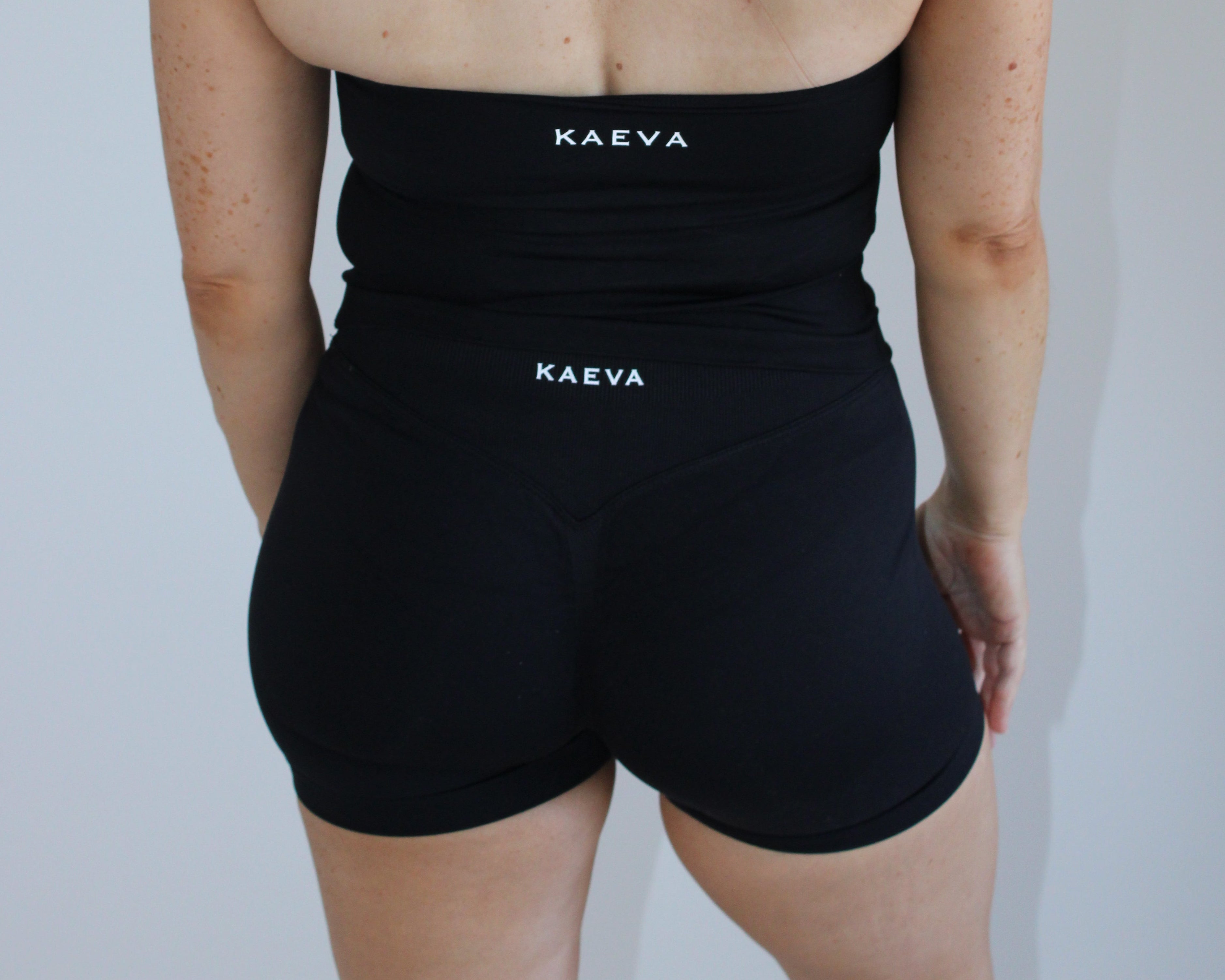 Scrunch Shorts - Night rider