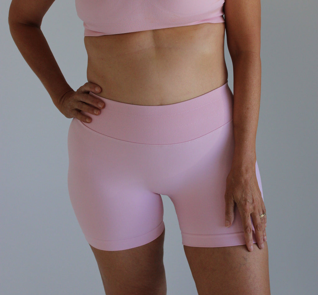 Scrunch Shorts - Soft Blush