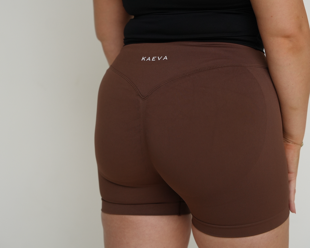 Scrunch Shorts - Hot Cocoa