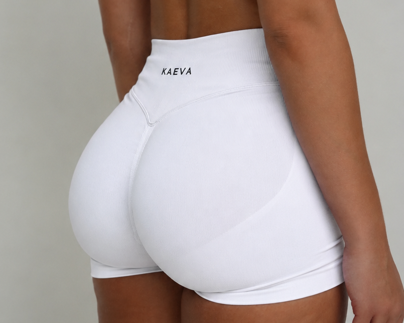 Contour Shorts - Ivory